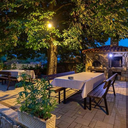 Malinska Apartment 1 Sveti Anton  Zewnętrze zdjęcie